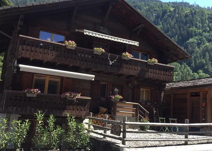 The Cosy Isba - D Hotes - Val De Bagnes - Verbier Nocleg ze śniadaniem