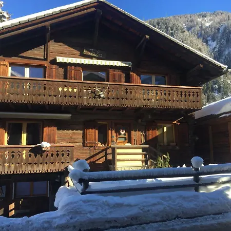 The Cosy Isba - D Hotes - Val De Bagnes - Verbier Bed & Breakfast *